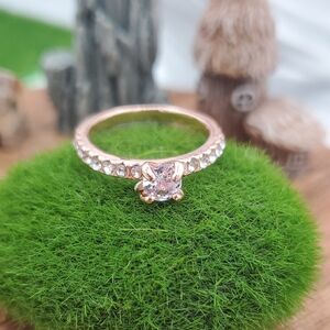 Romantic Bridal Crystal Ring Size 7 R811